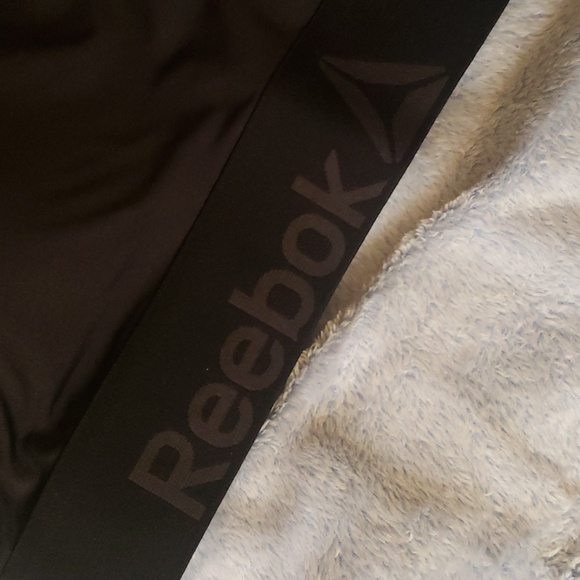 Reebok Medium Impact Performance Sport Bra - Picture 5 of 10